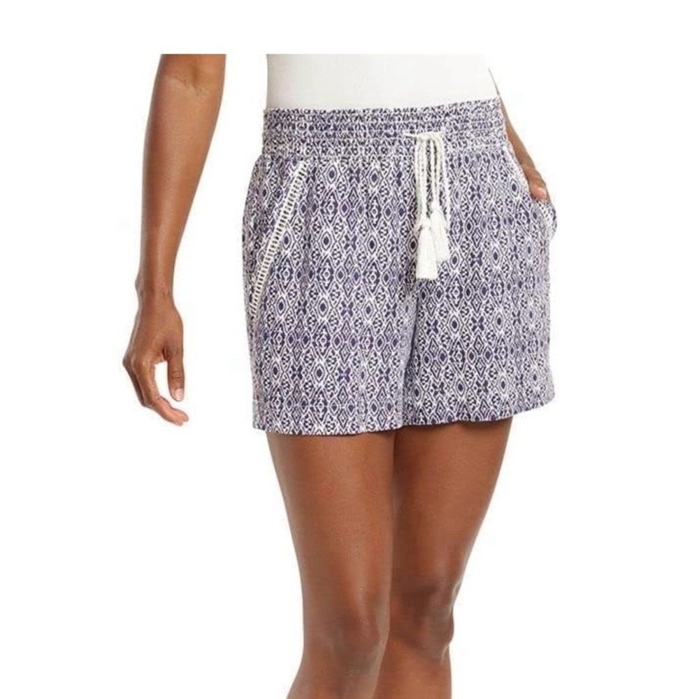 Briggs New York Navy and White Geometric Drawstring Shorts‎